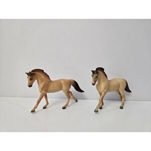 Breyer Model Horse Stablemate Cantering Warmblood Horse lot of 2